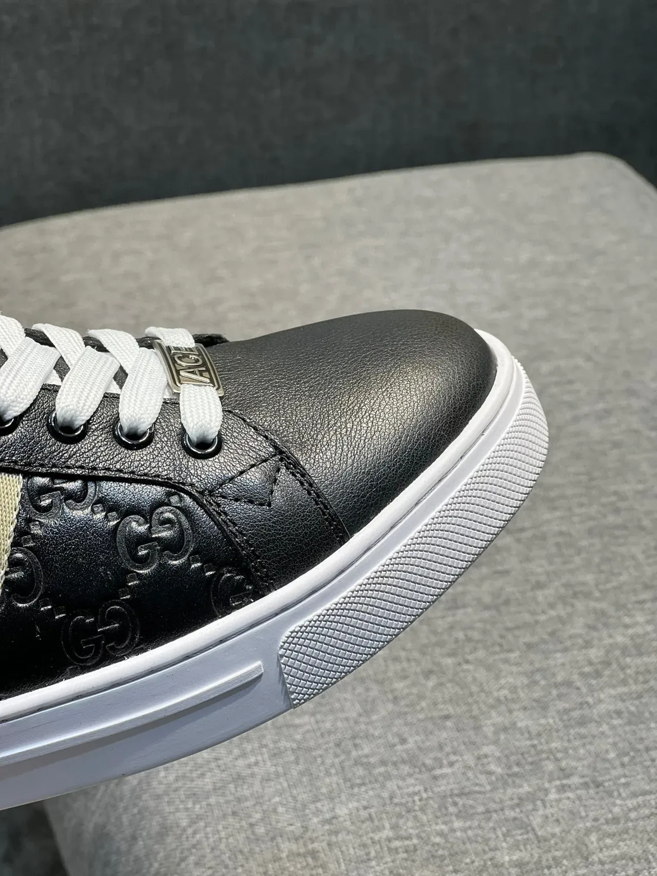 Gucci Ace Noir Rouge Vert Rayures Web Lifestyle Sneakers 3
