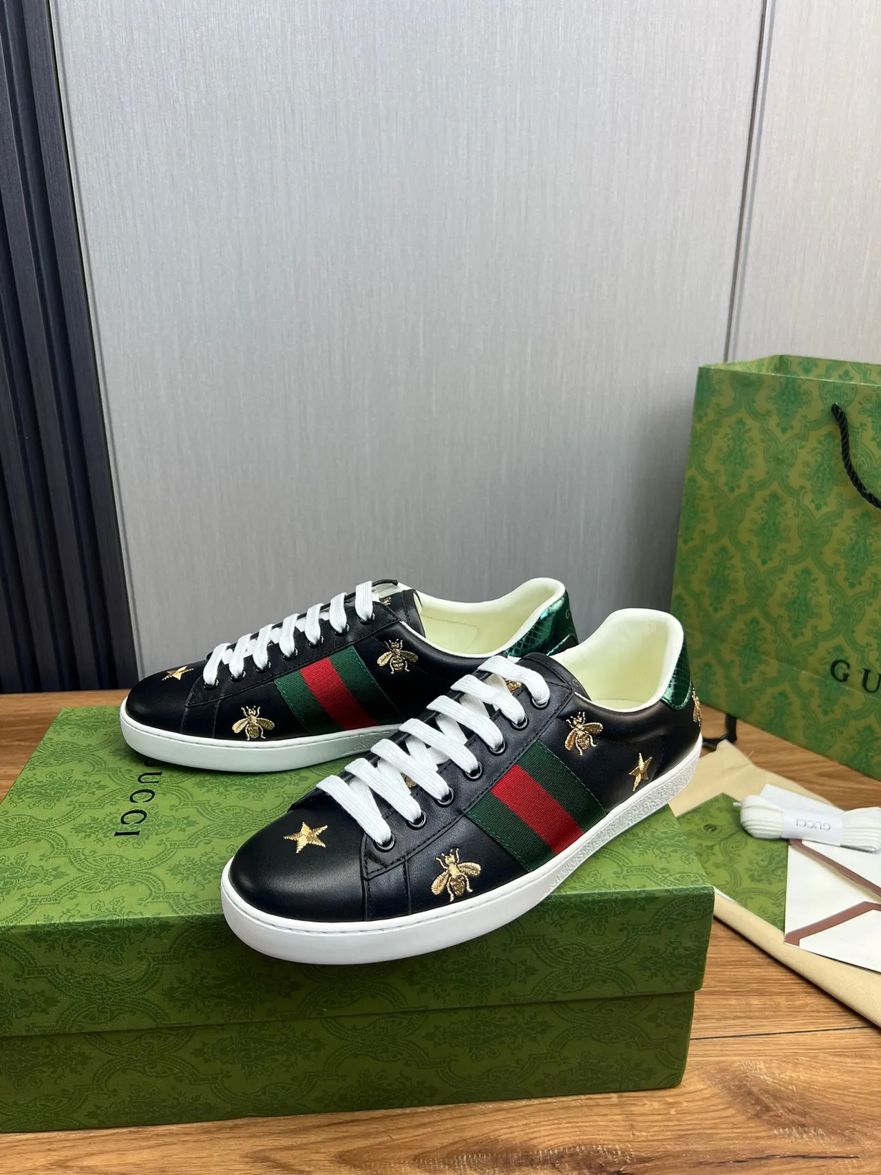 Gucci Ace Embroidered Bee and Star Black Lifestyle Sneakers 3
