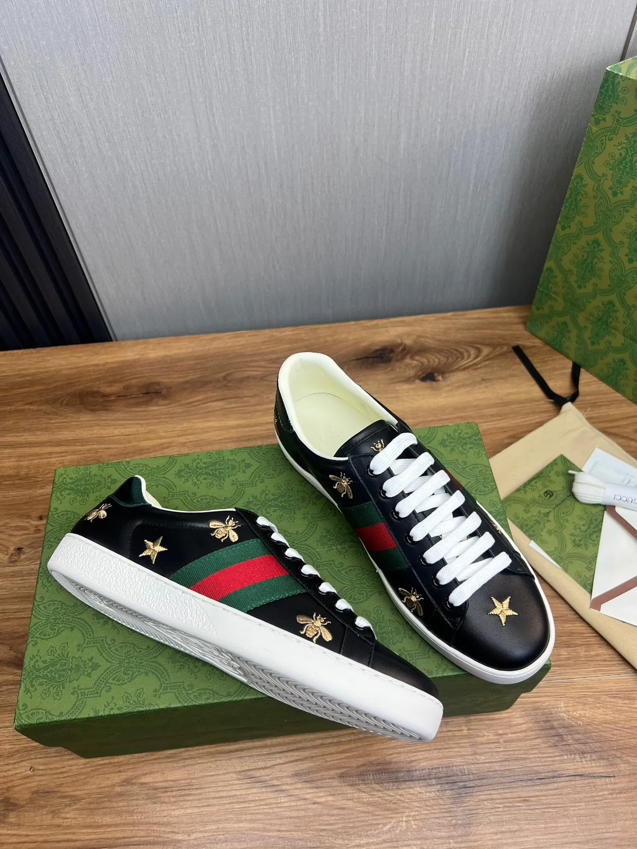 Gucci Ace Embroidered Bee and Star Black Lifestyle Sneakers 8