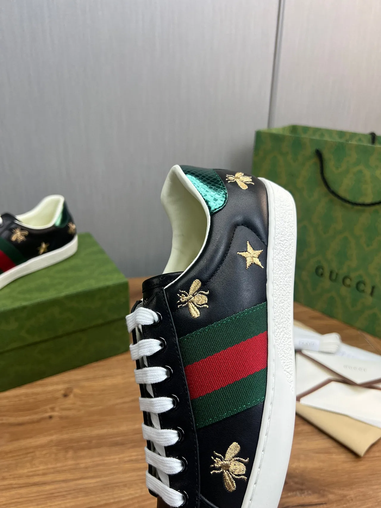 Gucci Ace Embroidered Bee and Star Black Lifestyle Sneakers 6