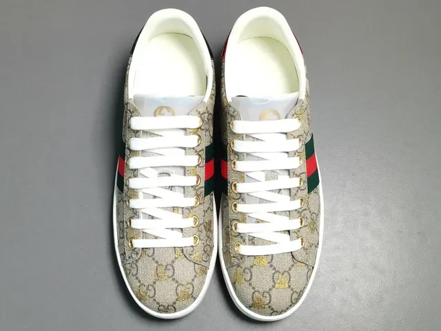 Gucci Ace GG Supreme Beige Green Red Web Tênis lifestyle 2