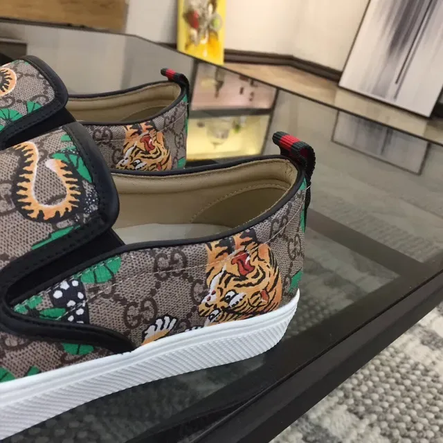 Gucci Ace Slip-On Tiger Print Lifestyle Sneakers 2