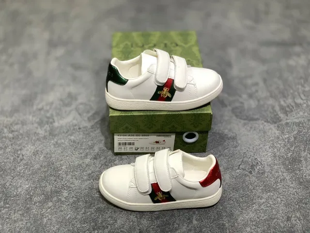 Gucci Ace White Green Low-Top Velcro Strap Lifestyle Sneakers 6