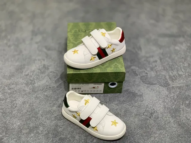 Gucci Ace White Green Low-Top Velcro Strap Lifestyle Sneakers 21