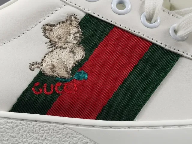 Gucci Ace White Green Red Web Stripe Embroidered Pig Lifestyle Sneakers 2