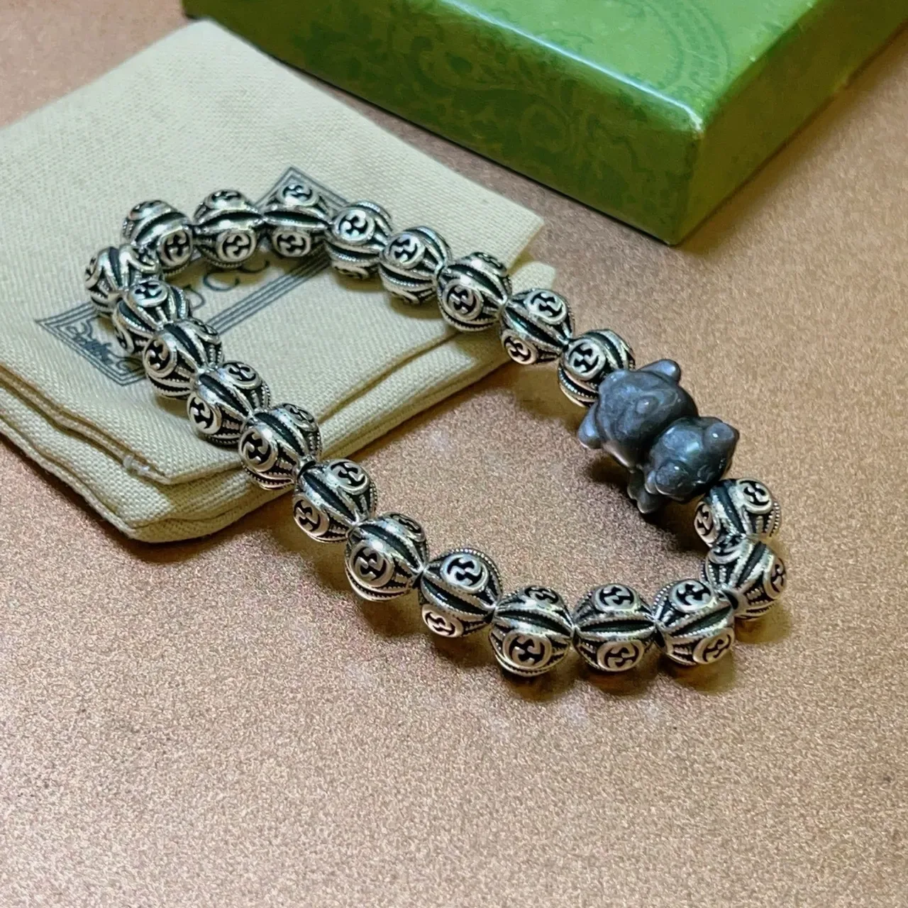 Gucci Beaded GG-Motif Animal Charm Bracelet 7