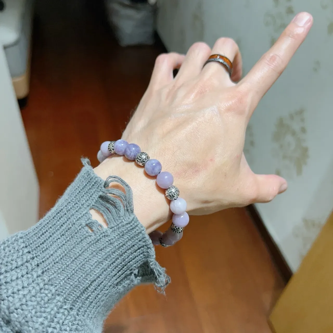 Gucci Beaded Lavender and Violet Gemstone Bracelet 4