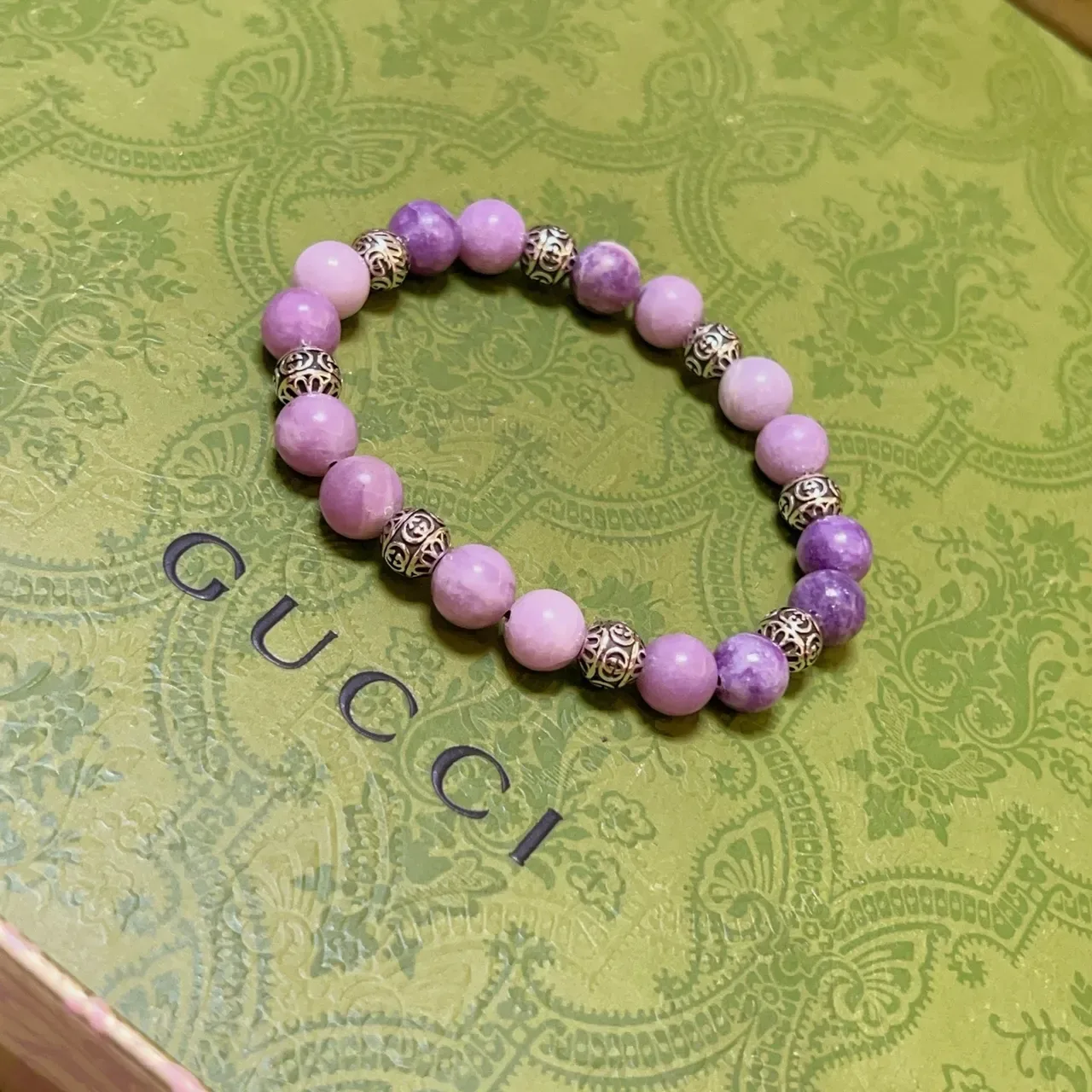 Gucci Beaded Lavender and Violet Gemstone Bracelet 5