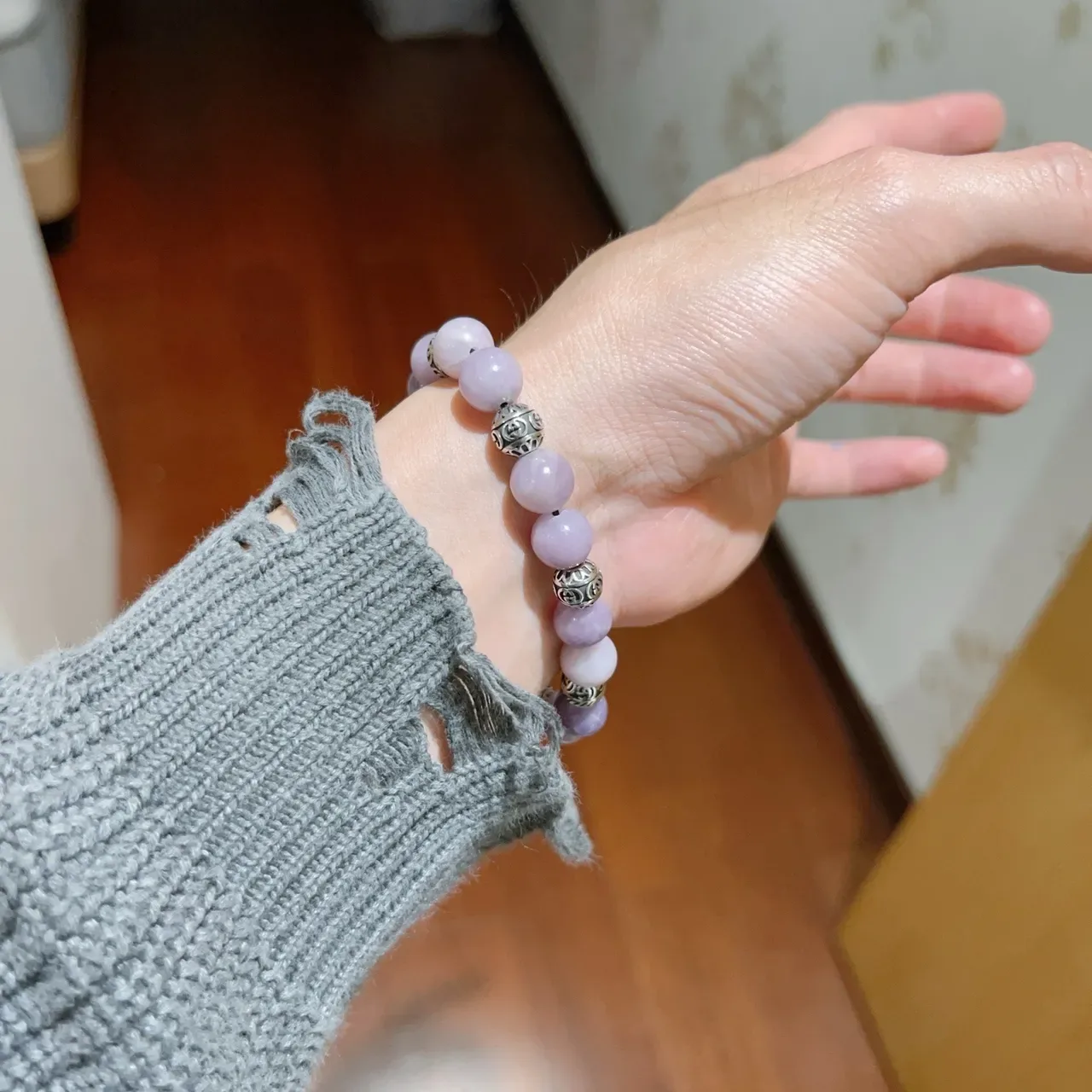 Gucci Beaded Lavender and Violet Gemstone Bracelet 7