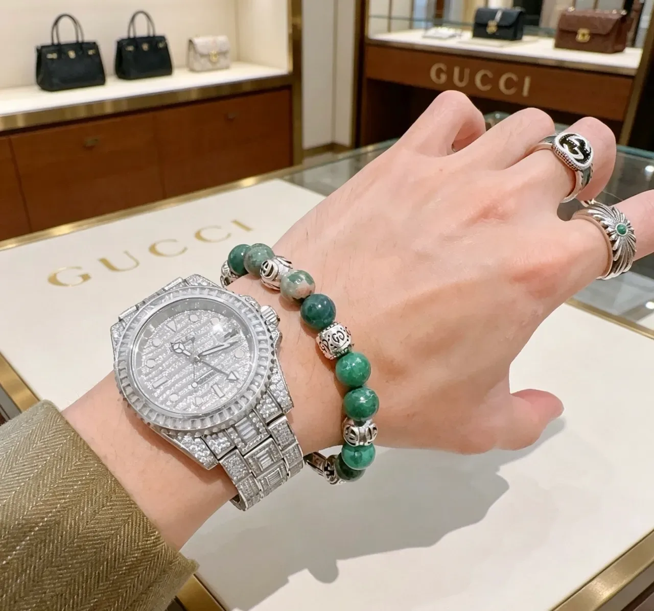 Gucci Beaded Stone and Silver-Tone Interlocking G Bracelet 9