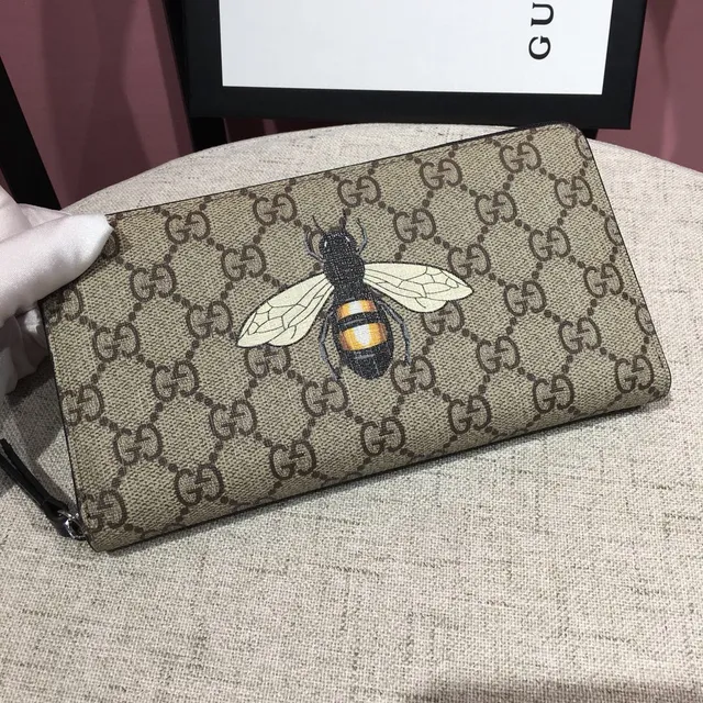 Gucci Bee Motif GG Monogram Carteira longa 8