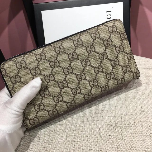 Gucci Bee Motif GG Monogram Carteira longa 9