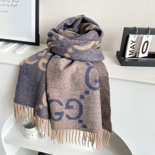Gucci Beige Blue Woven Geometric Pattern Cashmere Scarf 9