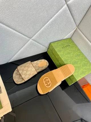 Gucci Beige Brown GG Monogram Canvas Single-Strap Slide Slippers 9