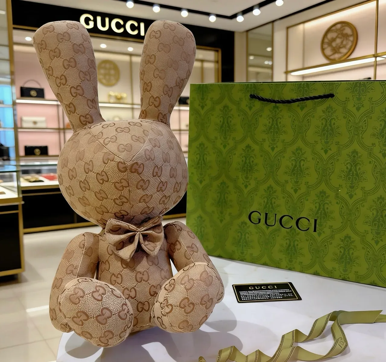 Gucci Beige Brown GG Monogram Jacquard Fabric Seated Rabbit Silhouette Handbag 5