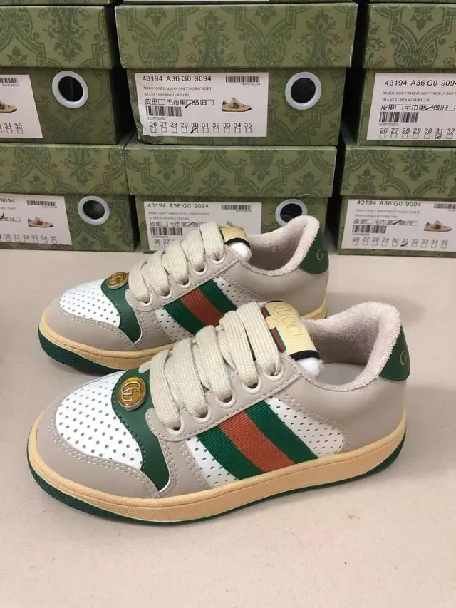 Gucci Beige Multicolor Low-Top Web Stripe Lifestyle Sneakers 3