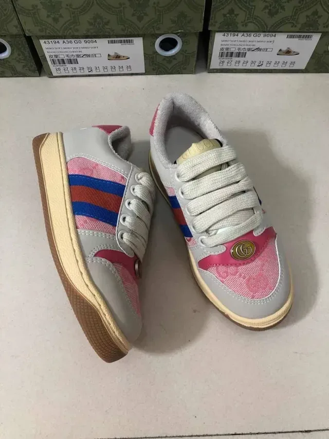 Gucci Beige Multicolor Low-Top Web Stripe Lifestyle Sneakers 24