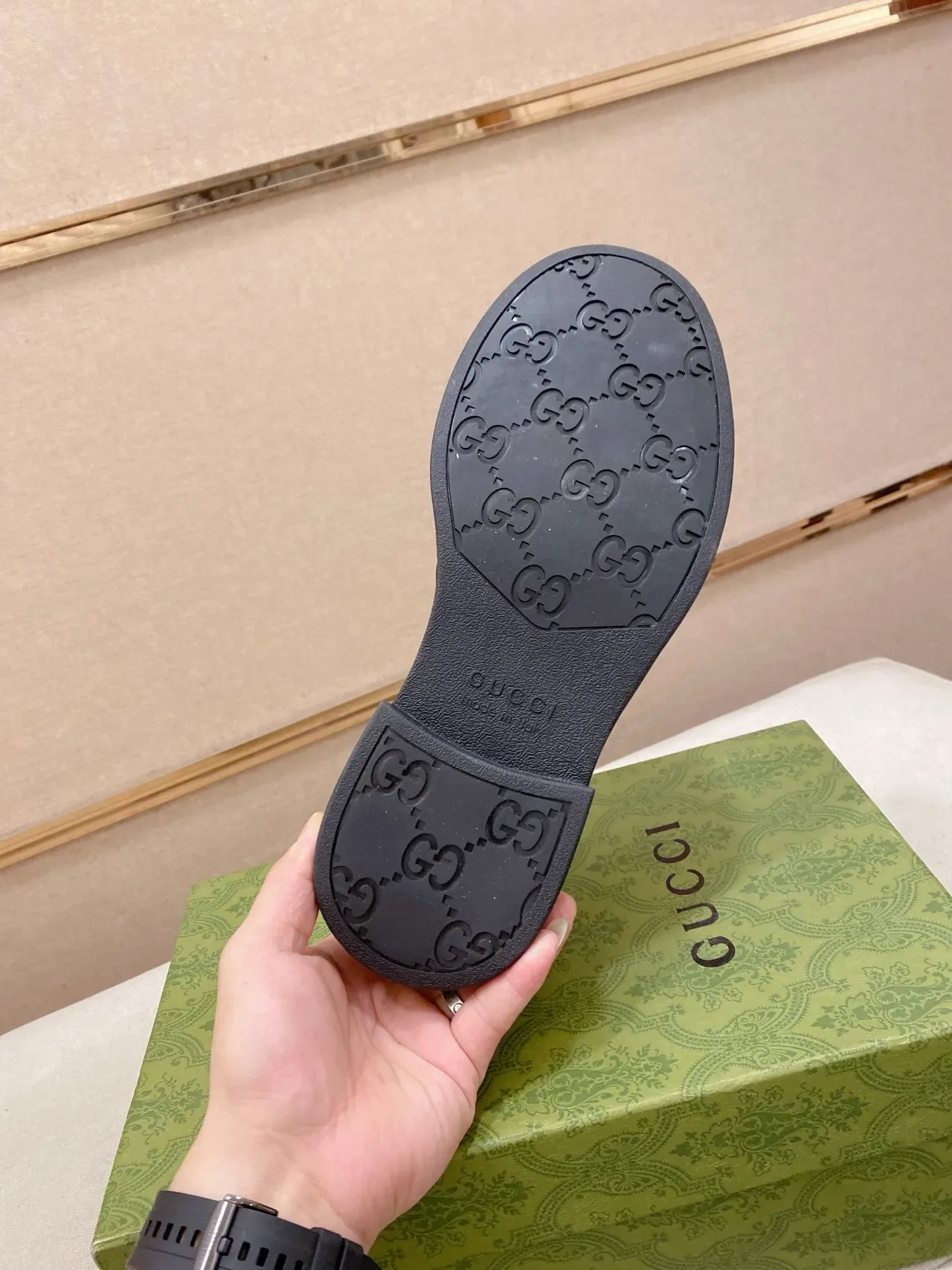 Gucci Black Beige GG-Embossed Leather Penny Strap Loafer 2