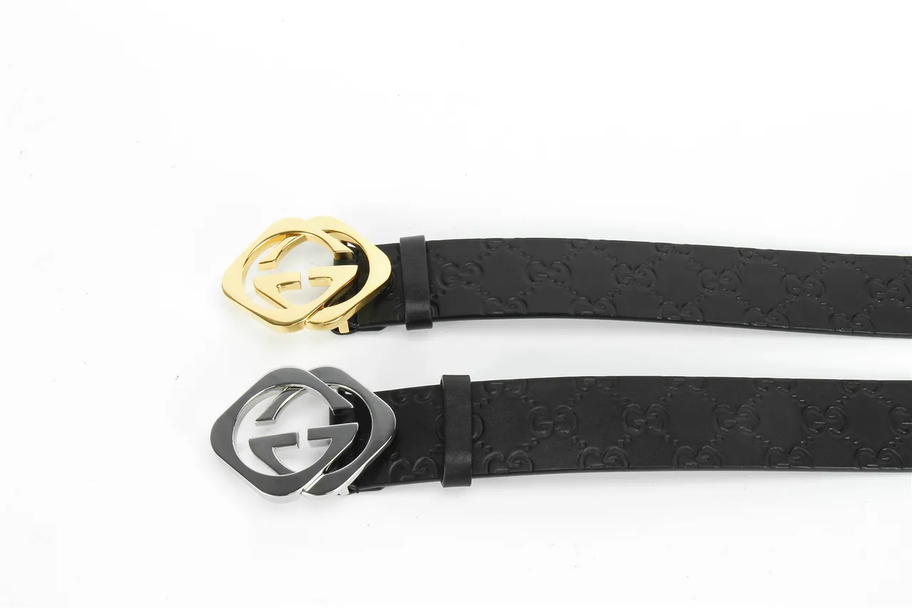 Gucci Cinto Preto Dourado GG-Embossed Polido Interlocking G Buckle Couro 2