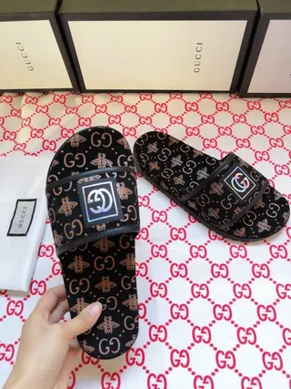 Gucci Black Gold Monogrammed Sole Iridescent Logo Strap Slippers 7