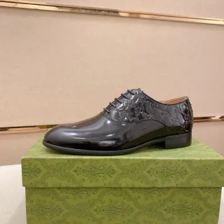 Gucci Black Green Patent Leather GG Monogram Embossed Oxford Shoes