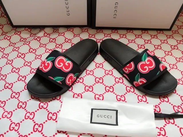 Gucci Black Multicolor Printed Strap Apple Motif Slippers 5