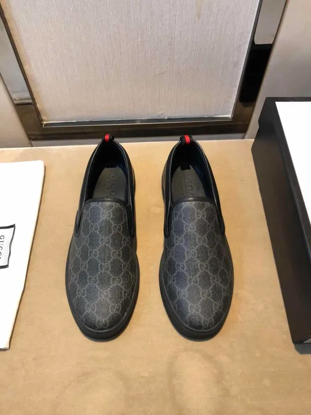 Gucci Noir Rouge GG Monogram Toile Cuir Borde Loafer 2