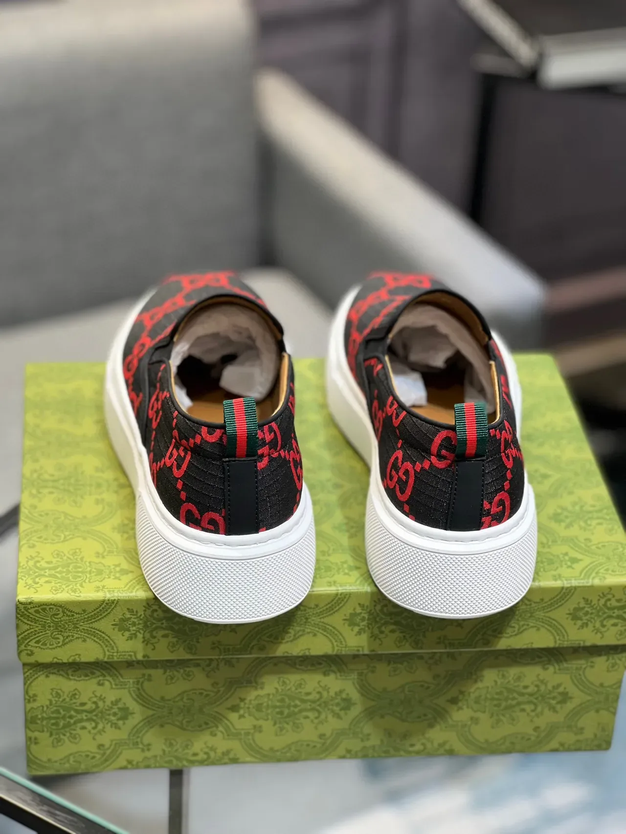 Gucci Noir Rouge GG Monogram Toile Slip-On Construction Lifestyle Sneakers 4