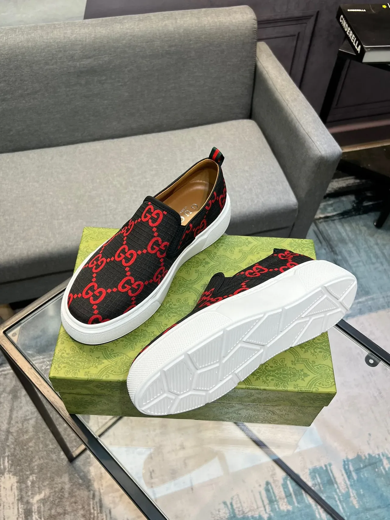 Gucci Noir Rouge GG Monogram Toile Slip-On Construction Lifestyle Sneakers 8