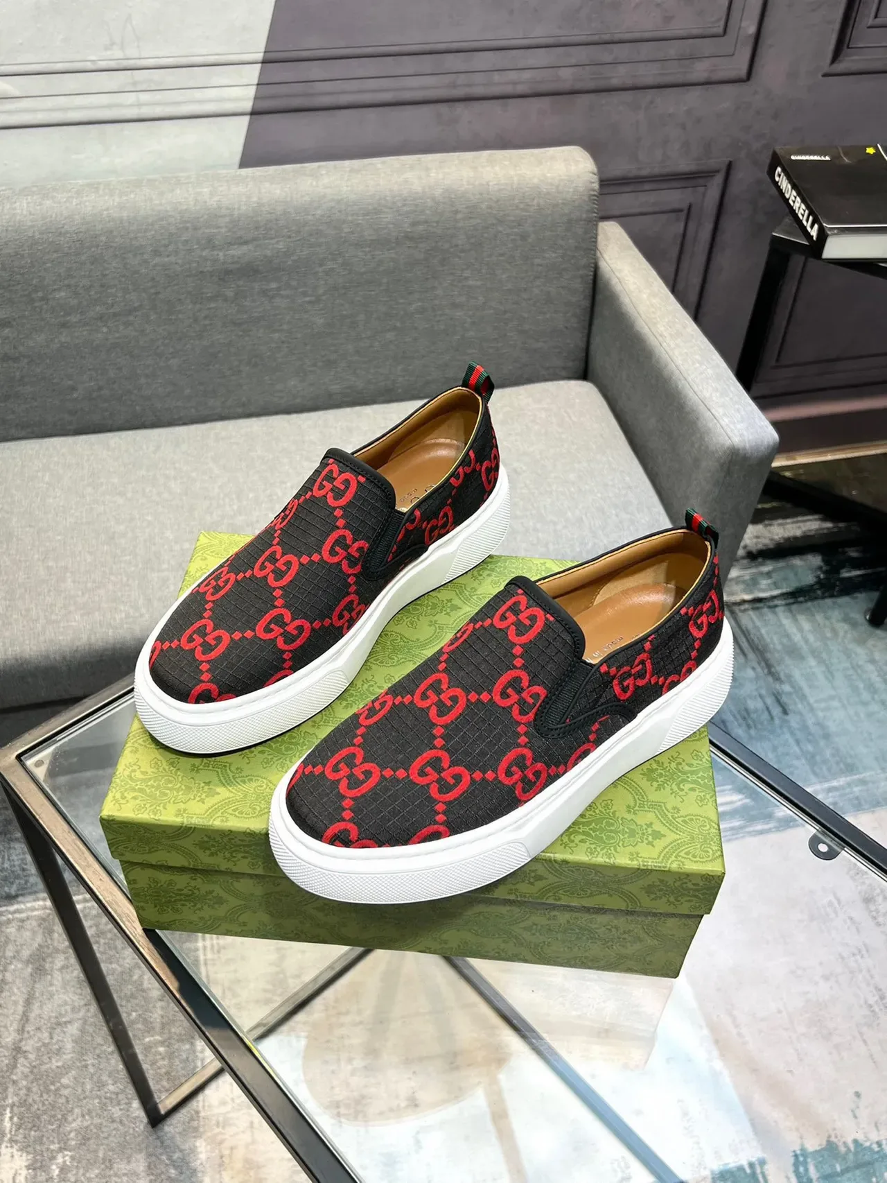 Gucci Noir Rouge GG Monogram Toile Slip-On Construction Lifestyle Sneakers 9