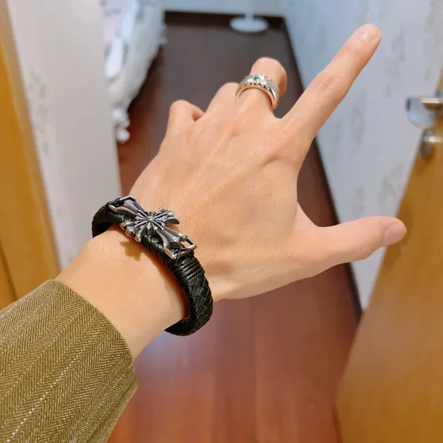 Gucci Black Silver Braided Leather Metal Cross Motif Bracelet 4