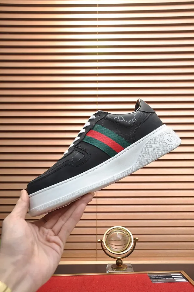 Gucci Black White Low-Top Platform Sole Lifestyle Sneakers 6