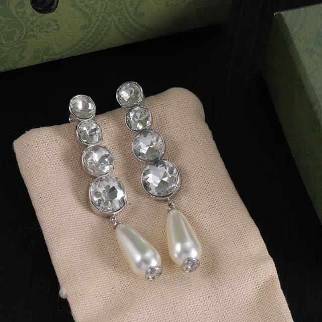 Gucci Crystal Cascade Teardrop Pearl Earrings 5