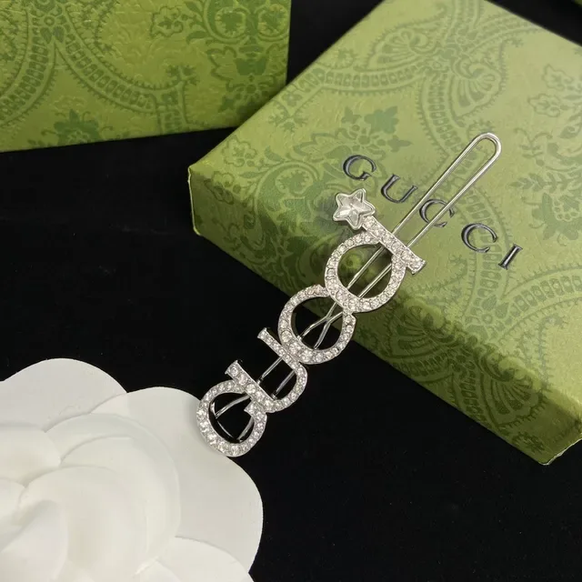 Gucci Crystal Logo and Star Hair Clip Brooch 5
