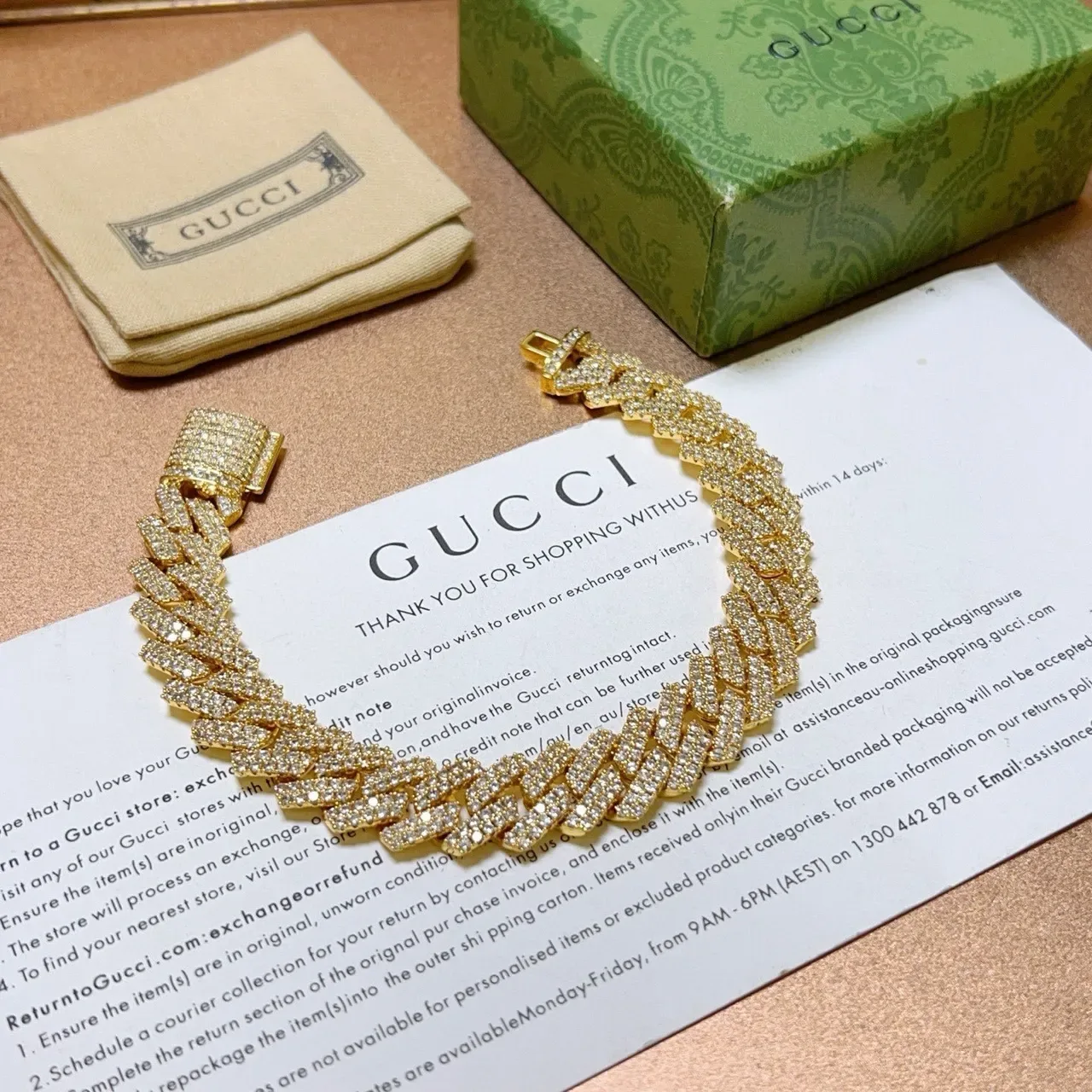 Gucci Crystal-Pave Curb-Link Gold-Tone pulseira 5