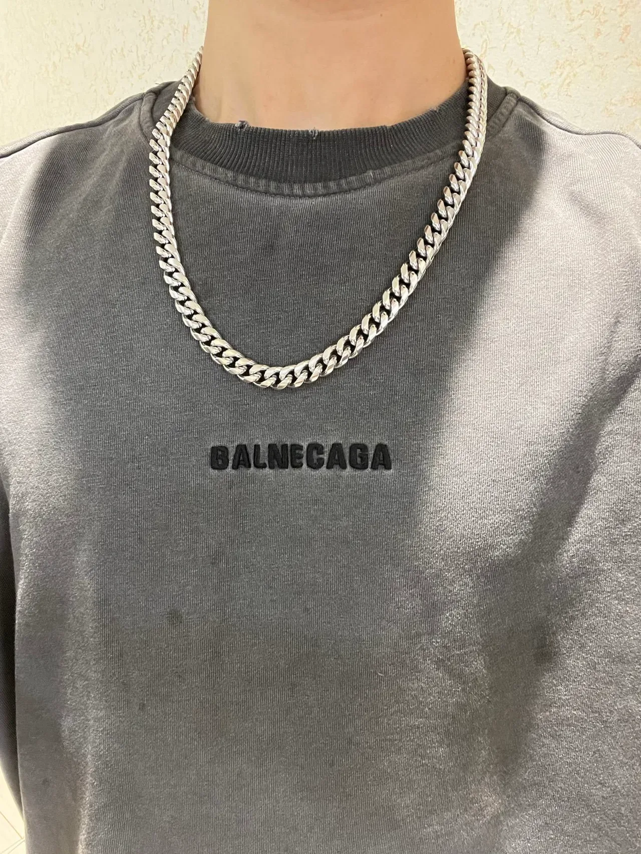 Gucci Curb-Link Chain Silver-Tone Necklace 2