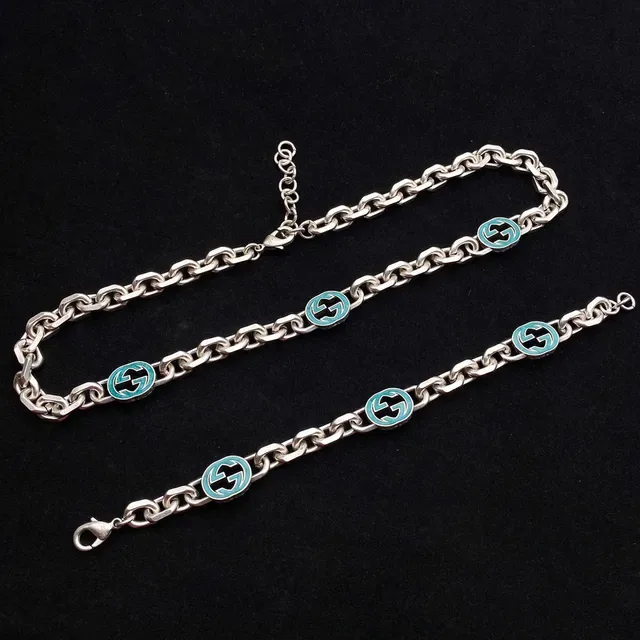 Gucci Enamel GG Medallion Chain Necklace 6