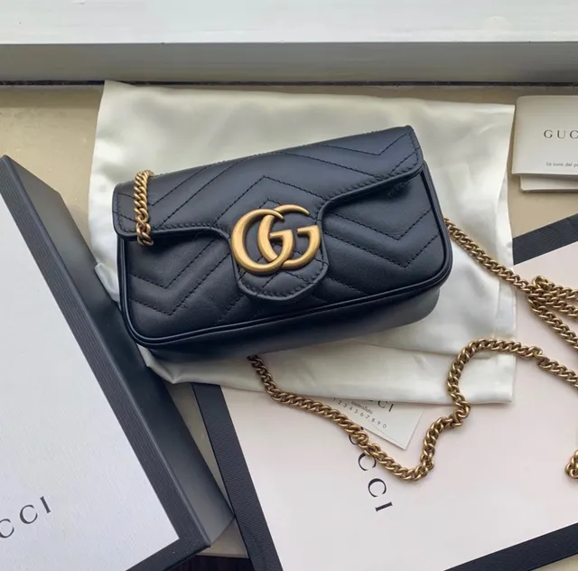Gucci GG Marmont Black Gold Chevron-Quilted Leather Interlocking Hardware Handbag 2