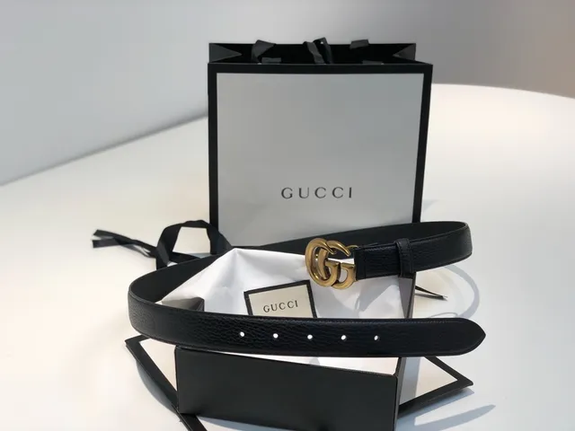 Gucci GG Marmont কালো সোনার Interlocking Double G বাকেল স্মুথ লেদার বেল্ট 3