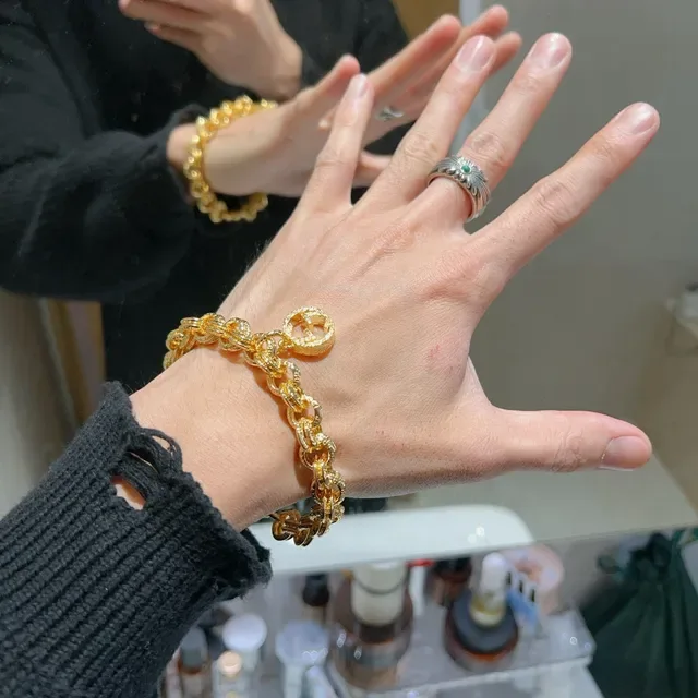 Gucci GG Marmont Chunky Twisted-Link Gold-Tone Bracelet 8