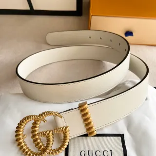 Gucci GG Marmont Coiled Double G Off-White Leather Belt