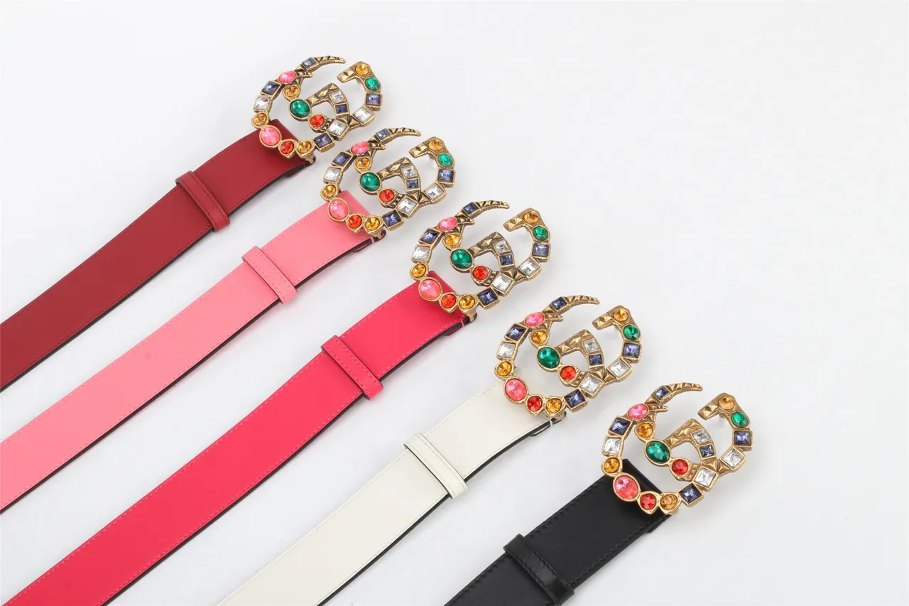 Gucci GG Marmont Crystal-Embellished Leather Belt 1