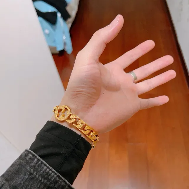 Gucci GG Marmont Gold Curb-Link Chain Interlocking G Clasp Bracelet 8