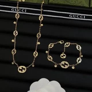 Gucci GG Marmont Gold Silver Chain Interlocking G Charms Necklace