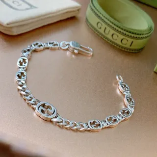 Gucci GG Marmont Interlocking G Logo pulseira de prata