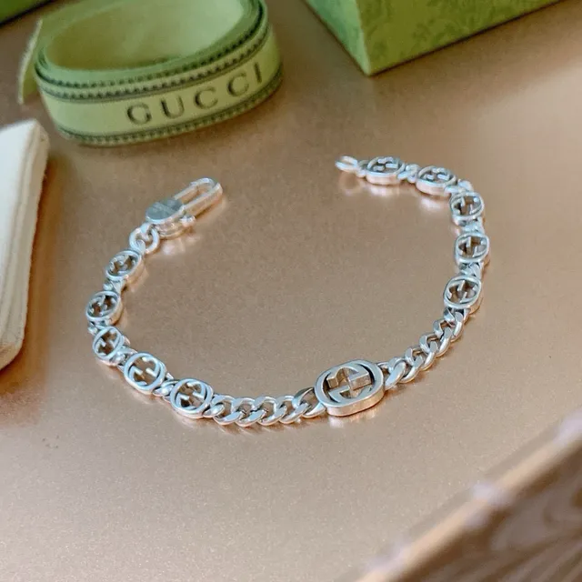 Gucci GG Marmont Interlocking G Logo Silver Bracelet 2
