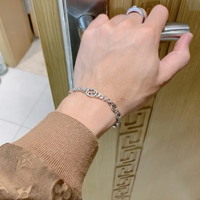 Gucci GG Marmont Interlocking G Logo Silver Bracelet 8