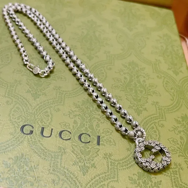 Gucci GG Marmont Interlocking G Pendant Silver-Toned Beaded Chain Necklace 9