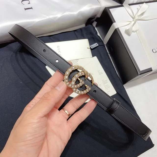 Gucci GG Marmont Ceinture en cuir noir ornée de perles 3
