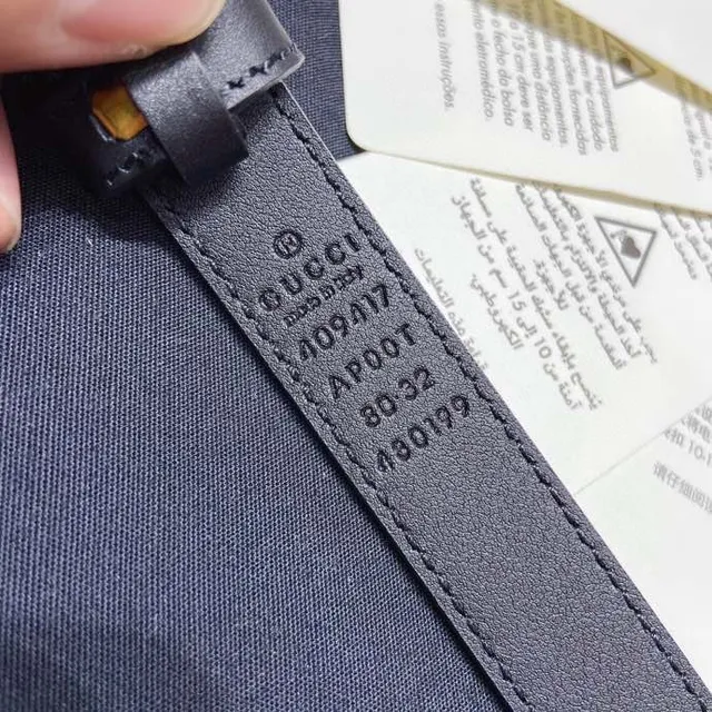 Gucci GG Marmont Ceinture en cuir noir ornée de perles 7